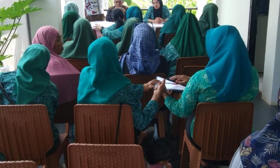pertemuan rutin pkk kelurahan budaya pampang